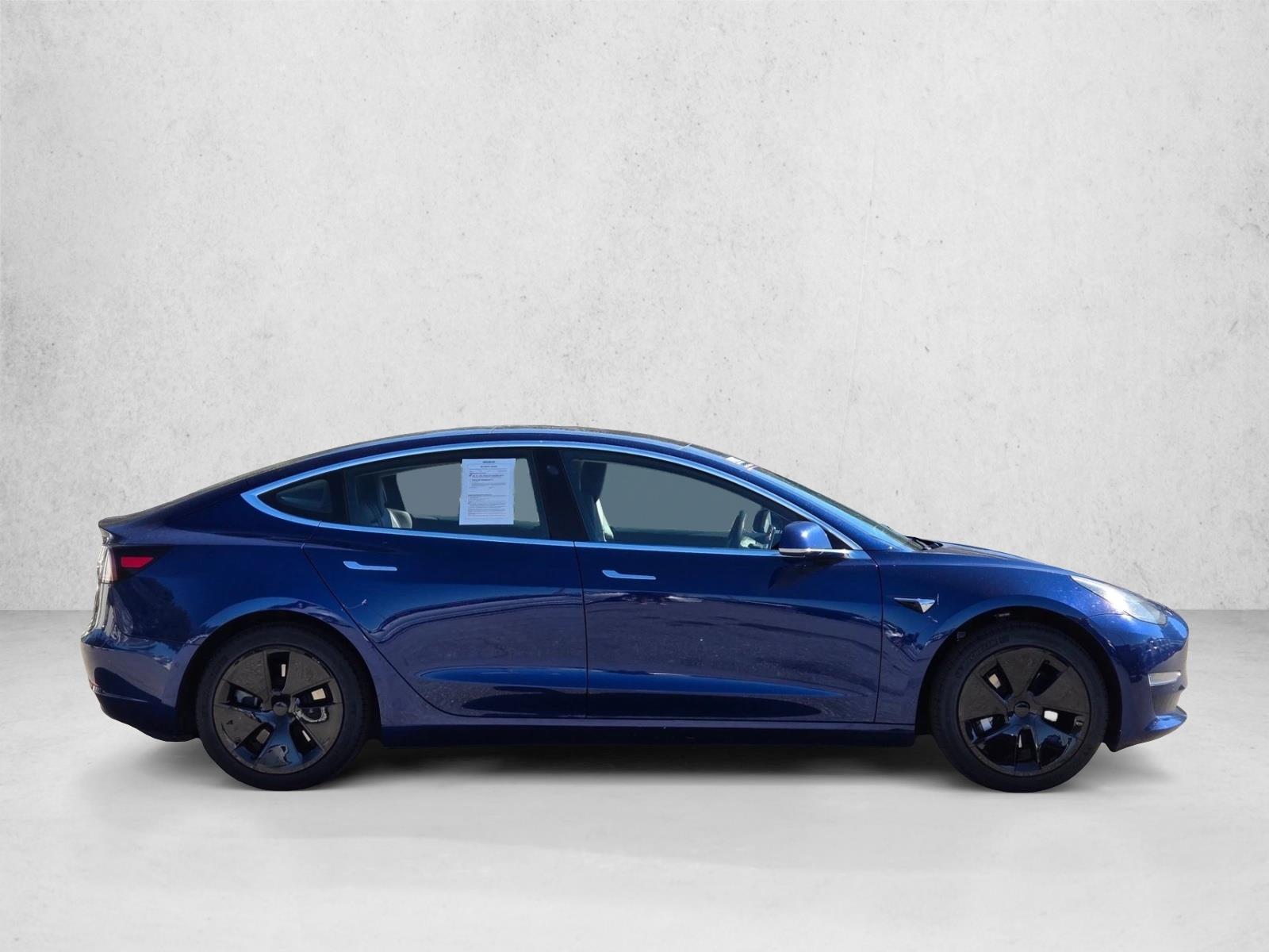 2019 Tesla Model 3 Standard Range Plus photo 4