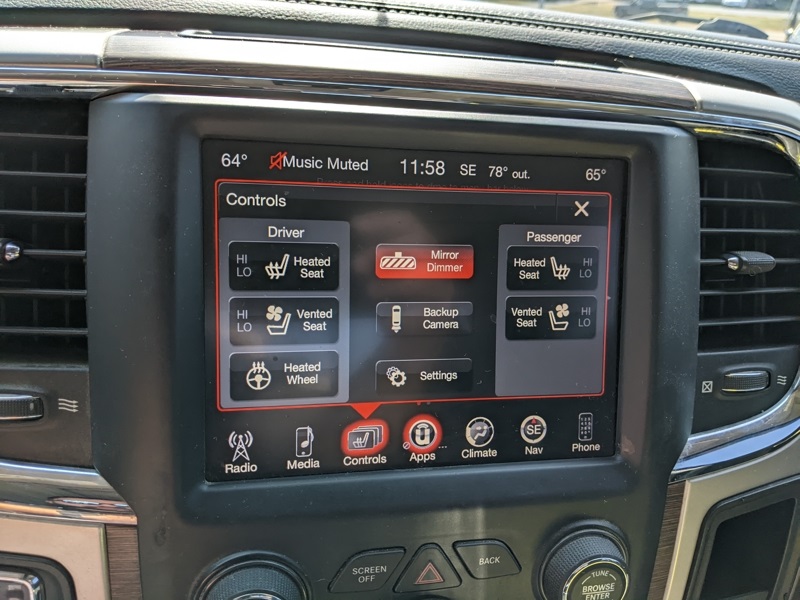 2017 Ram 1500 Laramie photo 16