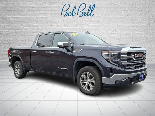 2023 GMC Sierra 1500 SLT's photo