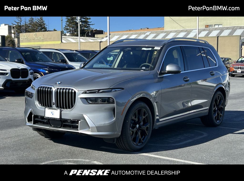 2026 BMW X7 40i's photo