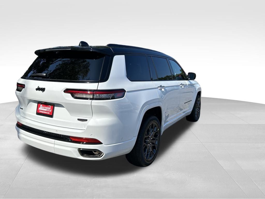2025 Jeep Grand Cherokee L Summit photo 5