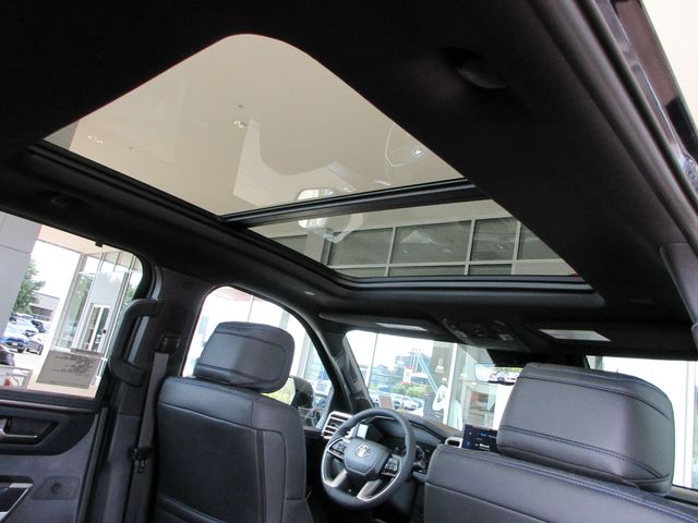 2026 Toyota Tundra Platinum CrewMax photo 20