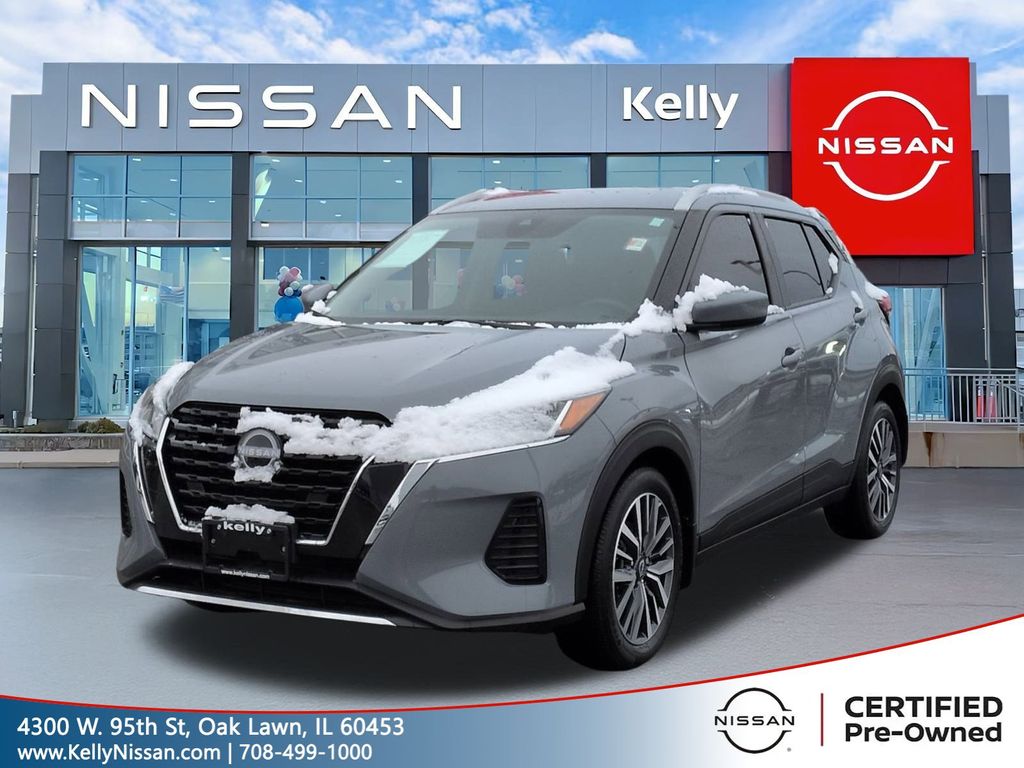 2022 Nissan Kicks SV's photo