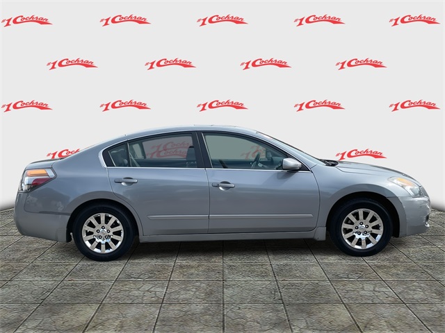 2009 Nissan Altima 2.5 SL photo 2