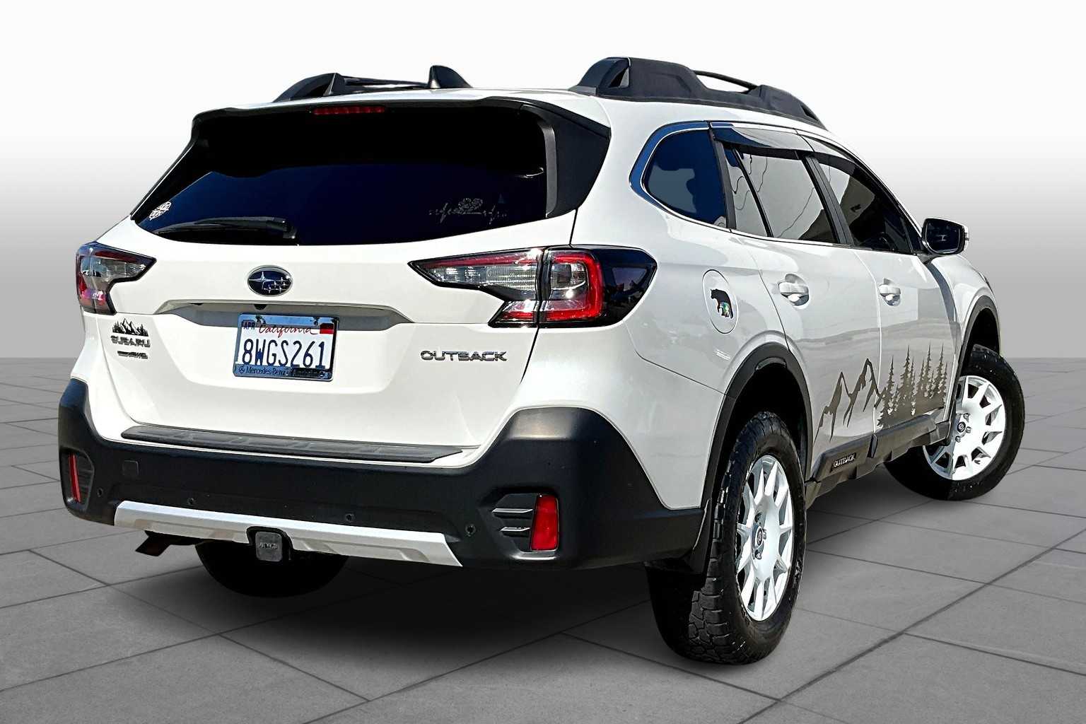 2021 Subaru Outback Limited photo 12