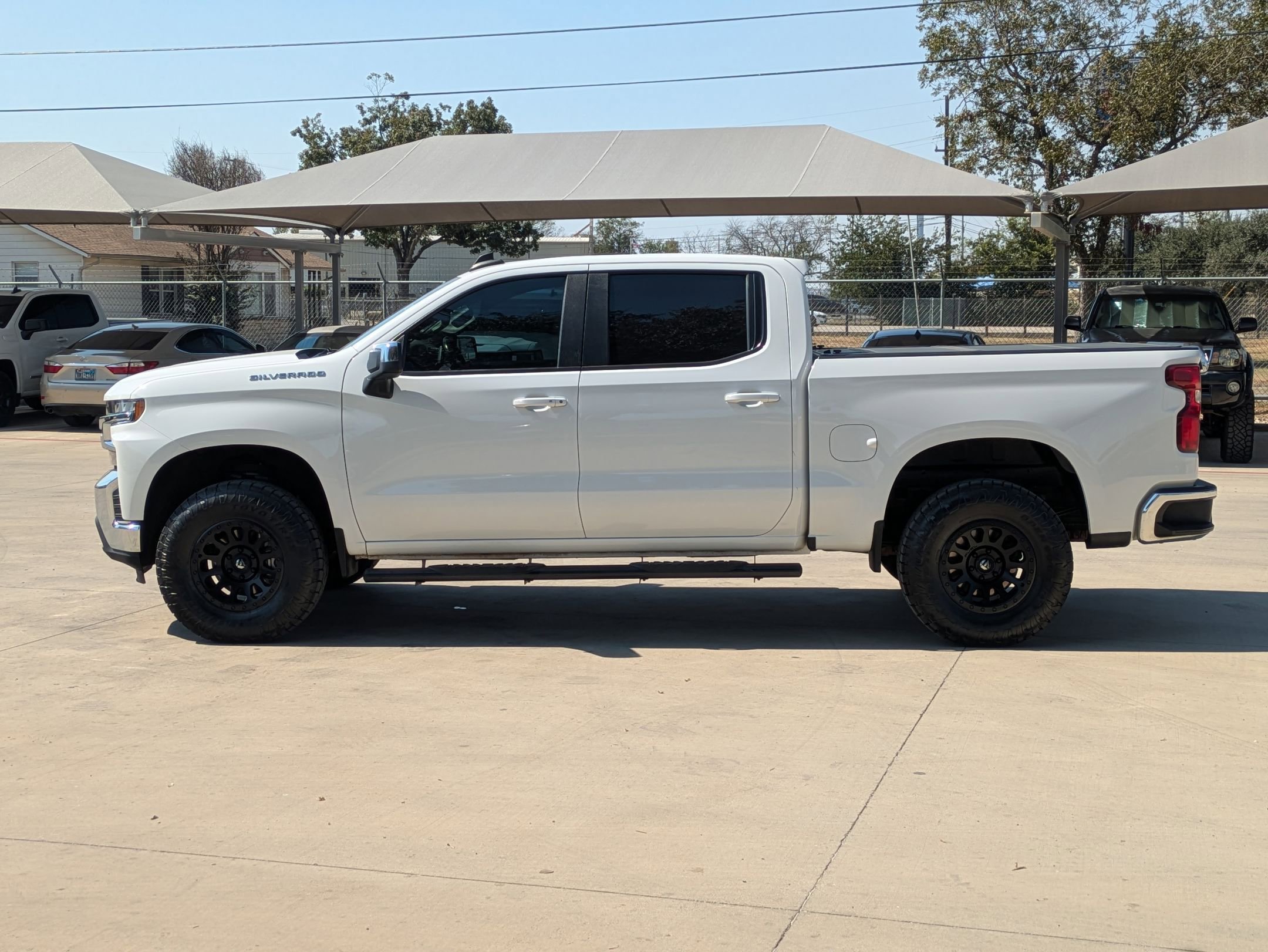 2021 Chevrolet Silverado 1500 LT photo 6