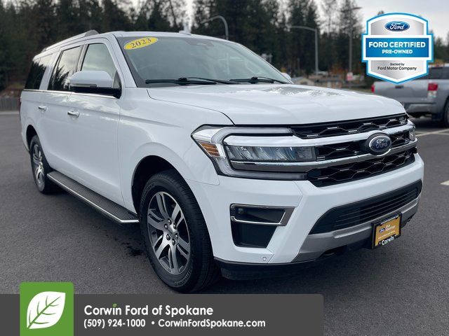 2023 Ford Expedition Limited's photo