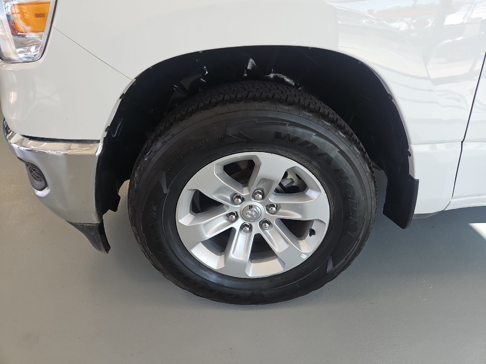 Used 2024 WHITE Ram Laramie image 20