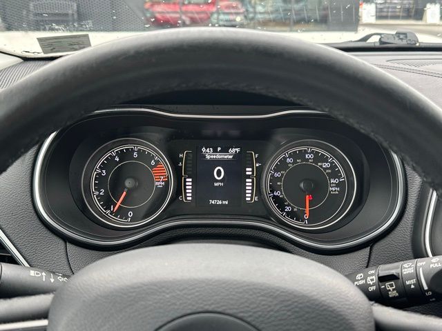 2020 Jeep Cherokee Latitude photo 18