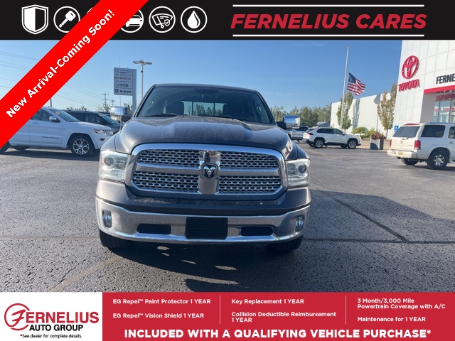 2014 Ram 1500 Laramie photo 2