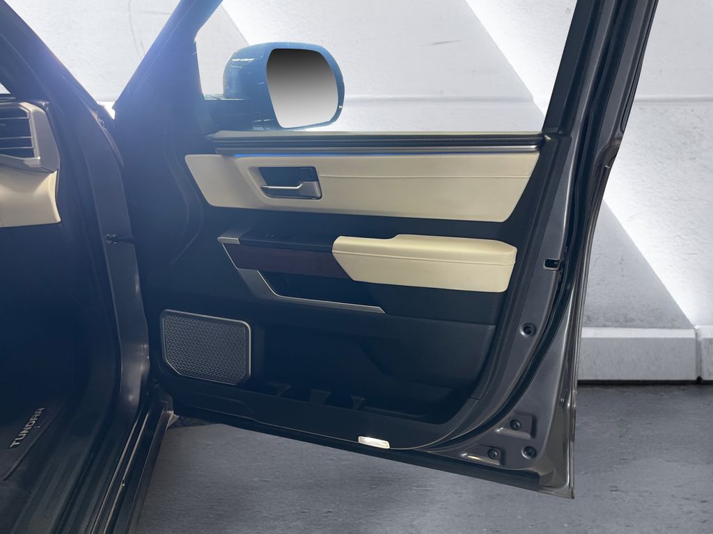 2023 Toyota Tundra CapStone photo 15