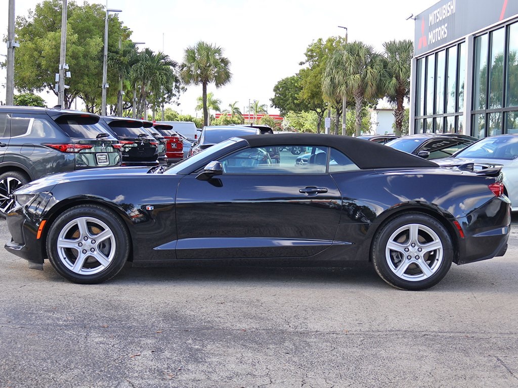 2023 Chevrolet Camaro 2LT photo 14