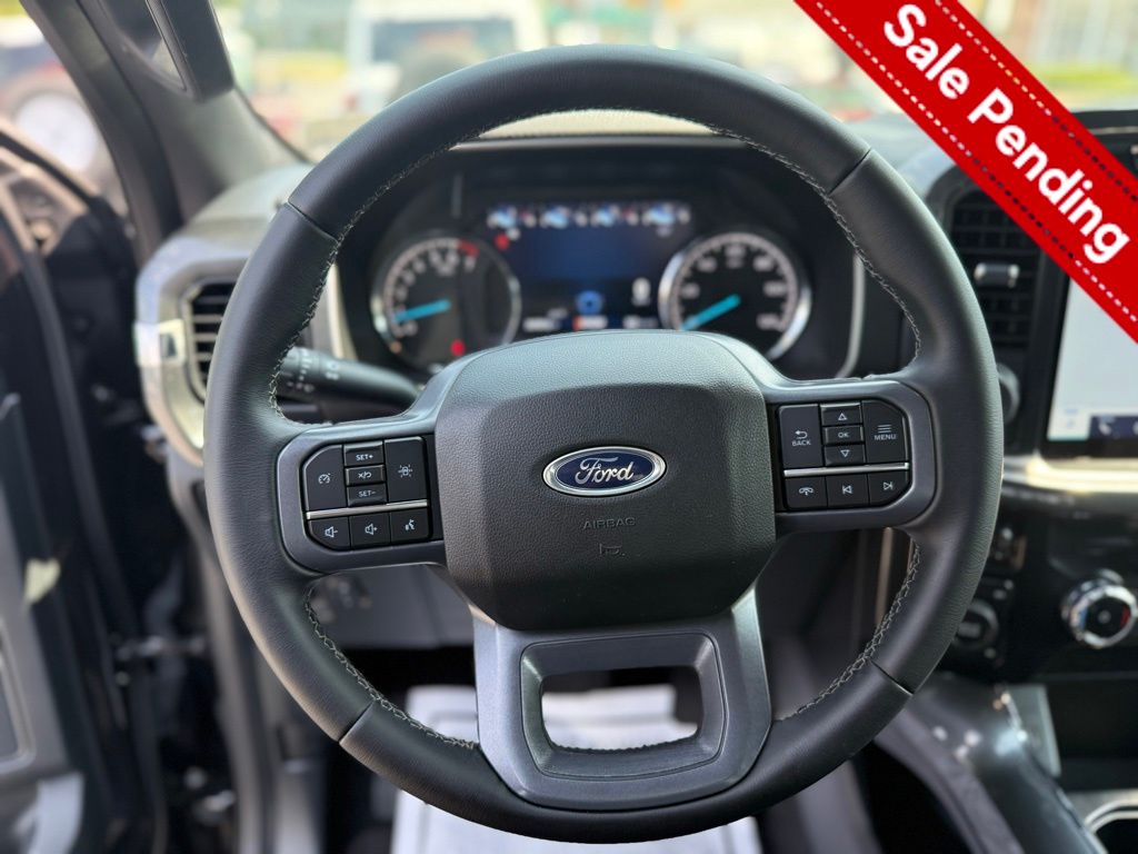 2023 Ford F-150 XLT photo 15