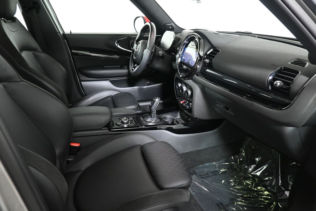 2024 Mini Cooper John Cooper Works ALL4 photo 25