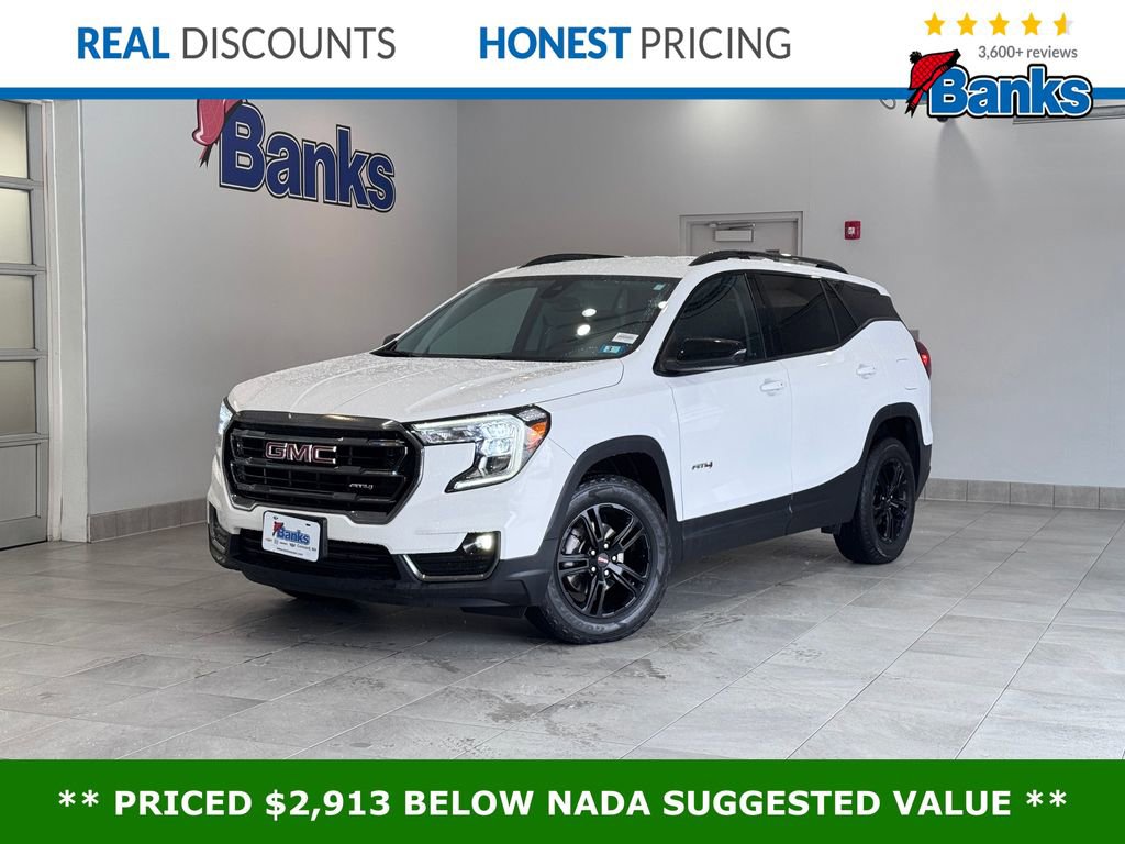 2022 GMC Terrain AT4's photo