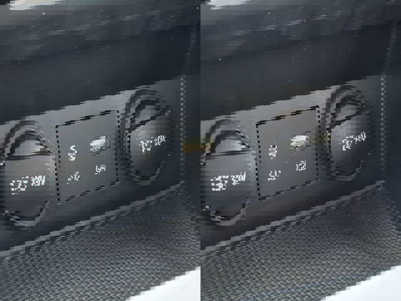 2018 Hyundai Elantra SEL photo 28