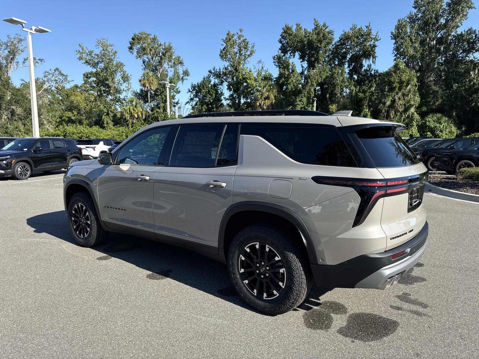 2026 Chevrolet Traverse Z71 photo 5