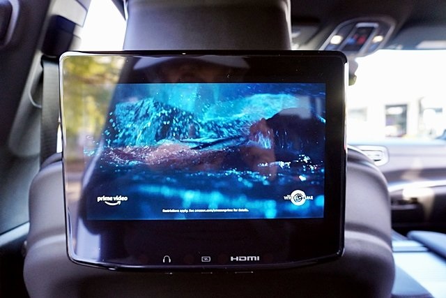 New 2025 Bright White Clear-Coat Exterior Paint Jeep Series II image 28