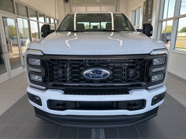 2026 Ford F-350 XL photo 2