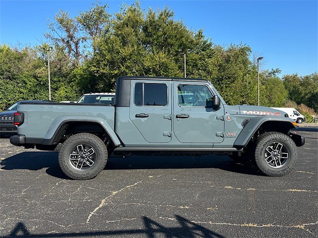 2025 Jeep Gladiator Mojave photo 7