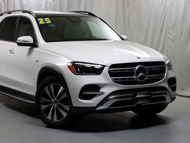 2025 Mercedes Benz GLE 450e 4MATIC photo 2
