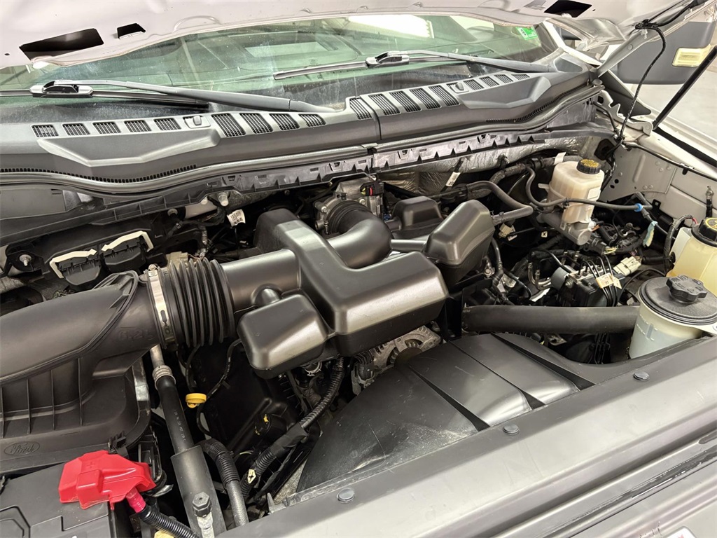 2019 Ford F-250 XLT photo 28