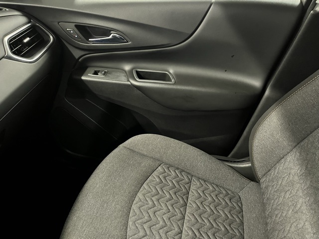2022 Chevrolet Equinox LT photo 14