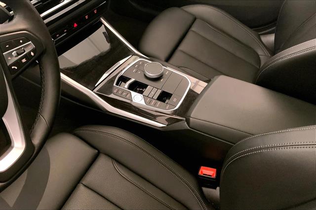 2024 Bmw 330i photo 19