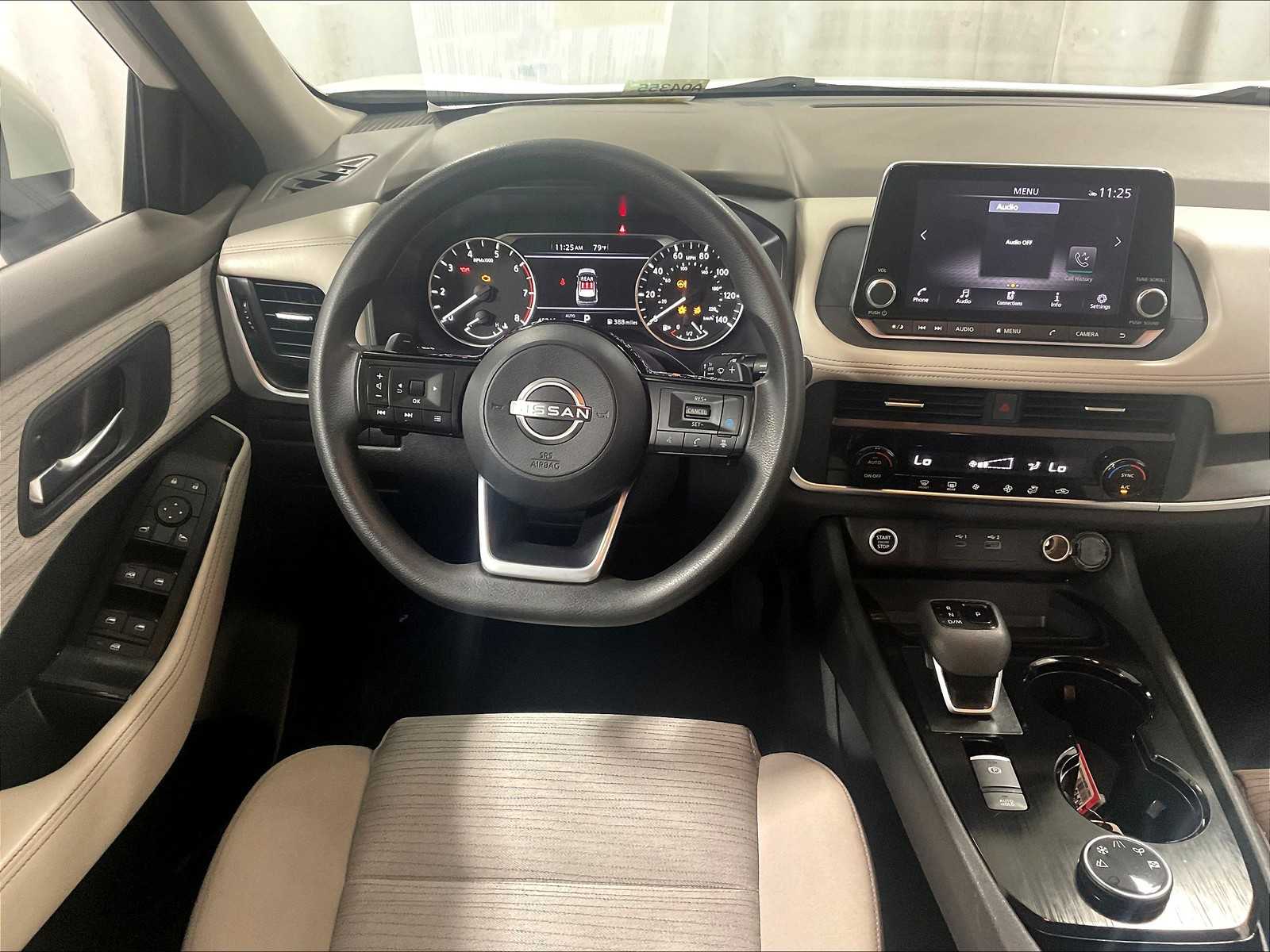 2023 Nissan Rogue SV photo 17