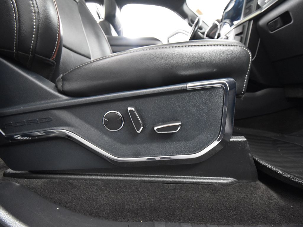 2021 Ford F-150 Lariat photo 35