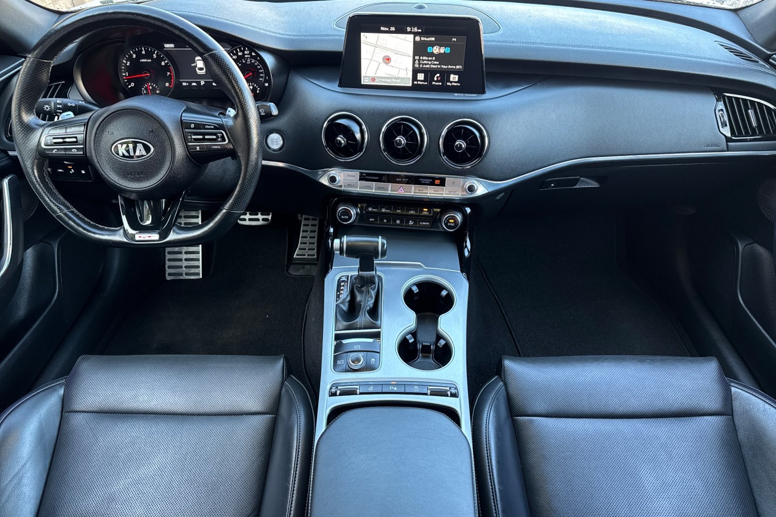 2021 Kia Stinger GT1 photo 3