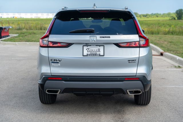 2026 Honda CR-V Hybrid Sport Touring photo 6