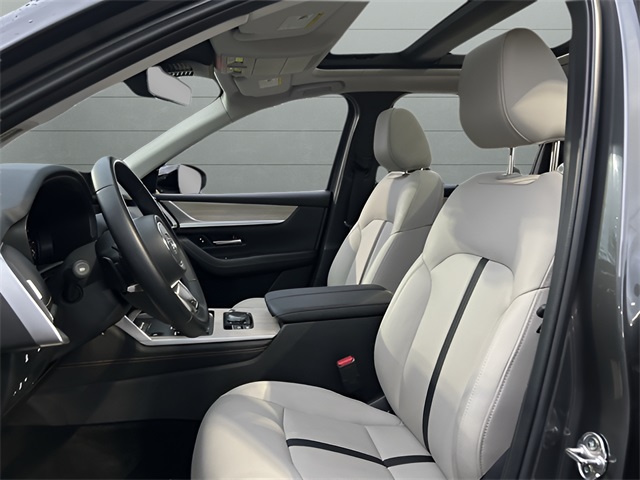 2025 Mazda CX-90 Premium photo 10