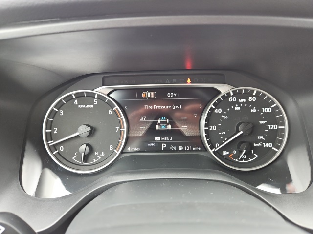 2026 Nissan Rogue SV photo 32