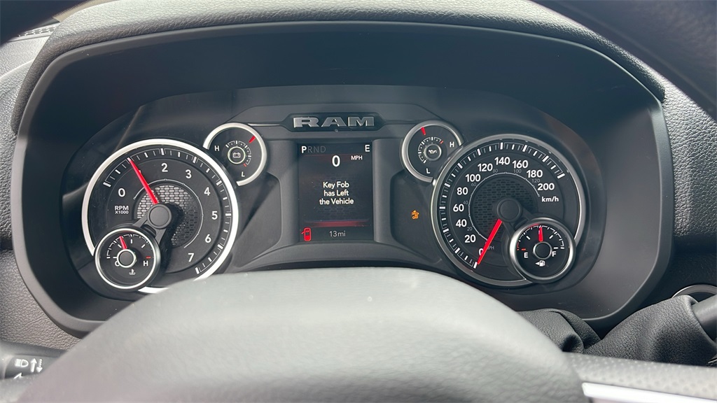 2026 Ram 2500 Tradesman photo 17
