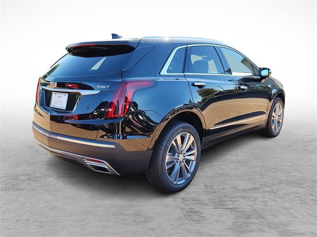 2025 Cadillac XT5 Premium Luxury photo 3