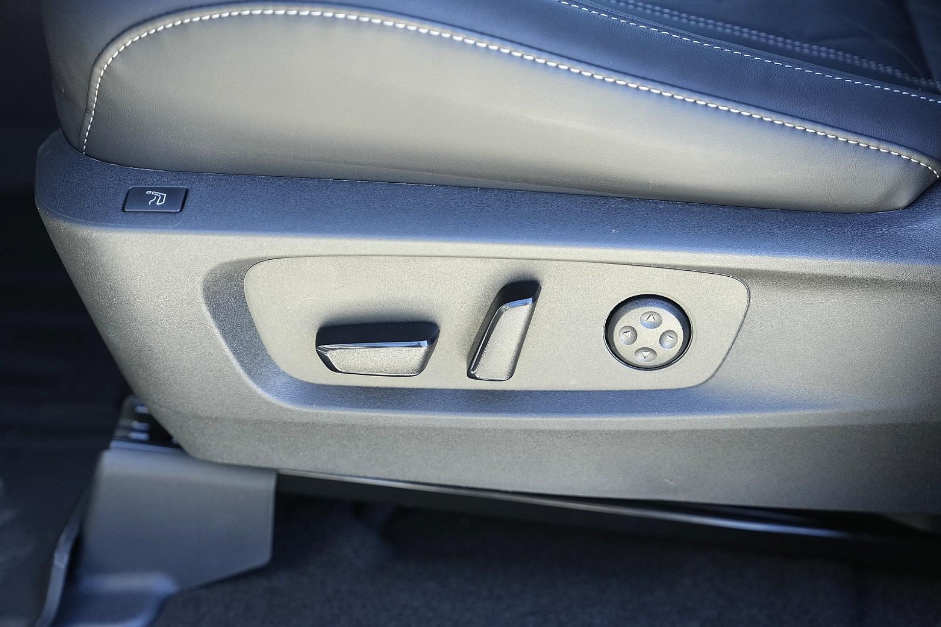 2025 Infiniti QX60 Autograph AWD photo 27