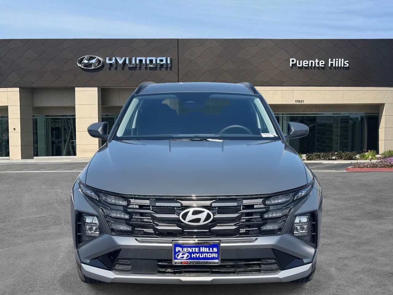 2026 Hyundai Tucson SEL photo 2