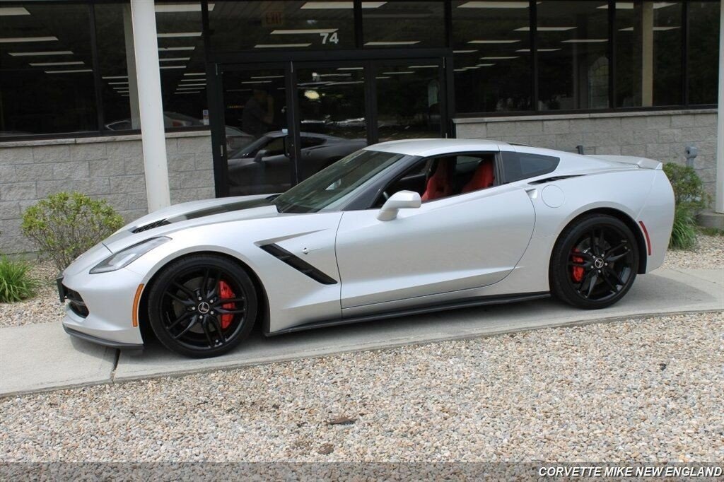 2014 Chevrolet Corvette Stingray Z51 2LT photo 3