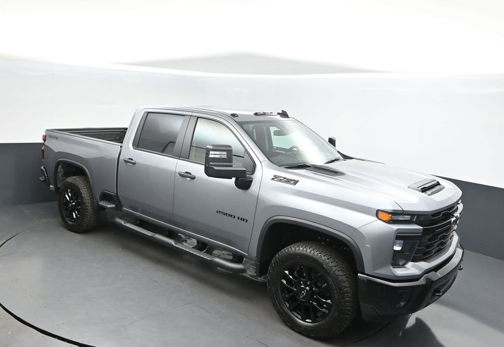 2026 Chevrolet Silverado 2500HD Custom's photo
