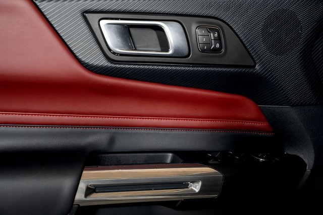 2024 Ford Mustang GT Premium Convertible photo 39