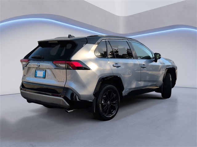 2024 Toyota RAV4 Hybrid XSE photo 4