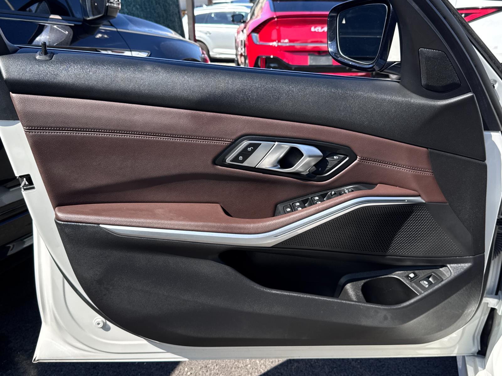 2021 Bmw 330e 330xe photo 11