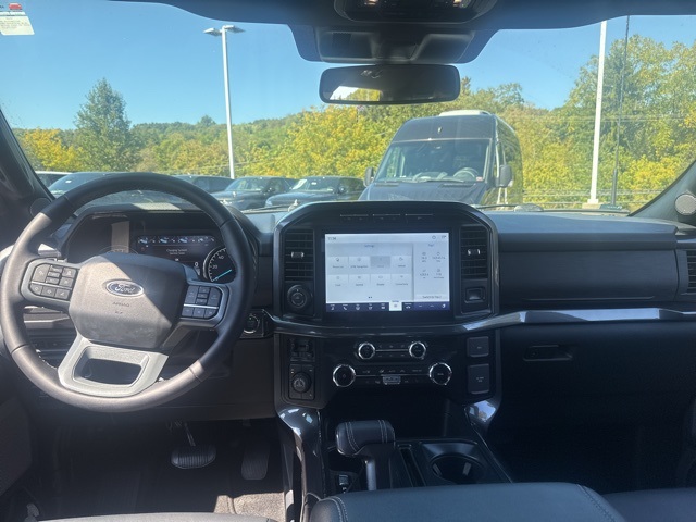2023 Ford F-150 XLT photo 9