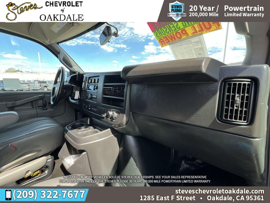 2023 Chevrolet Express Cargo 2500 photo 23
