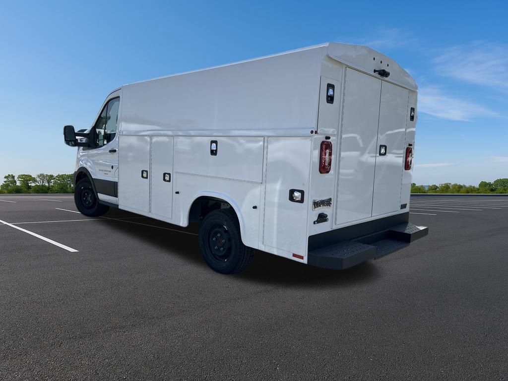 2024 Ford Transit photo 3