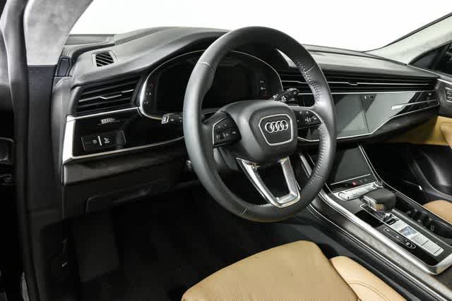 2019 Audi Q8 line Prestige photo 3