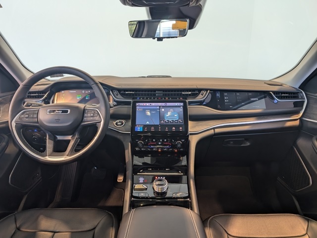 2022 Jeep Grand Cherokee Limited 4xe photo 15
