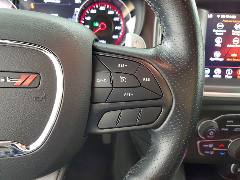 2022 Dodge Charger R/T photo 22