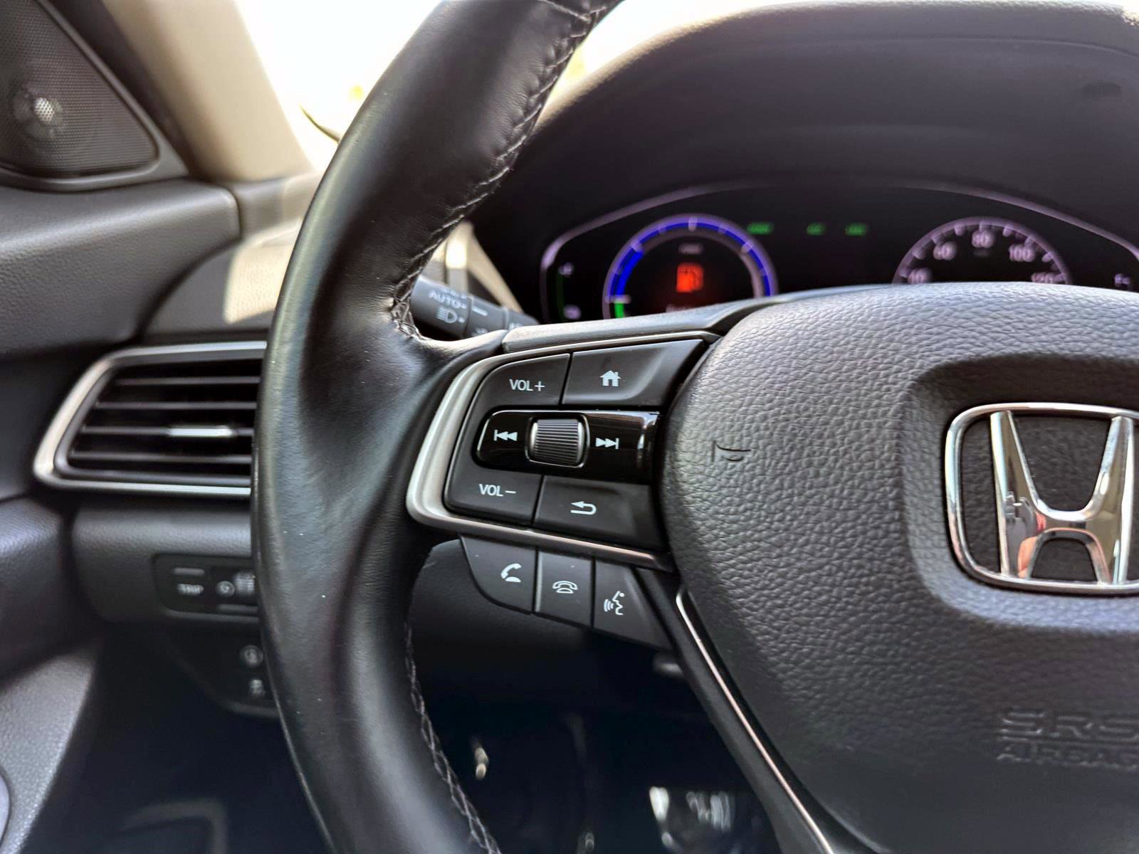 2020 Honda Accord Hybrid EX-L photo 28